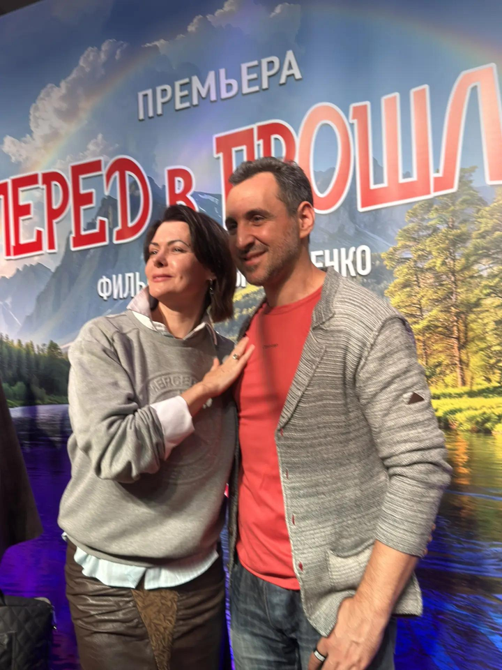 Предпремьерный показ фильма «Вперёд в прошлое» в Москве — фотография со встречи